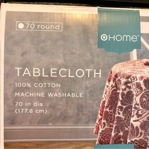 NWT TABLECLOTH BY HOME  70” ROUND